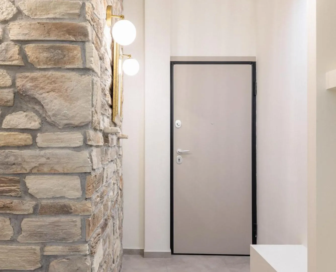 Navarinou Hideaway Apartment Thessaloniki